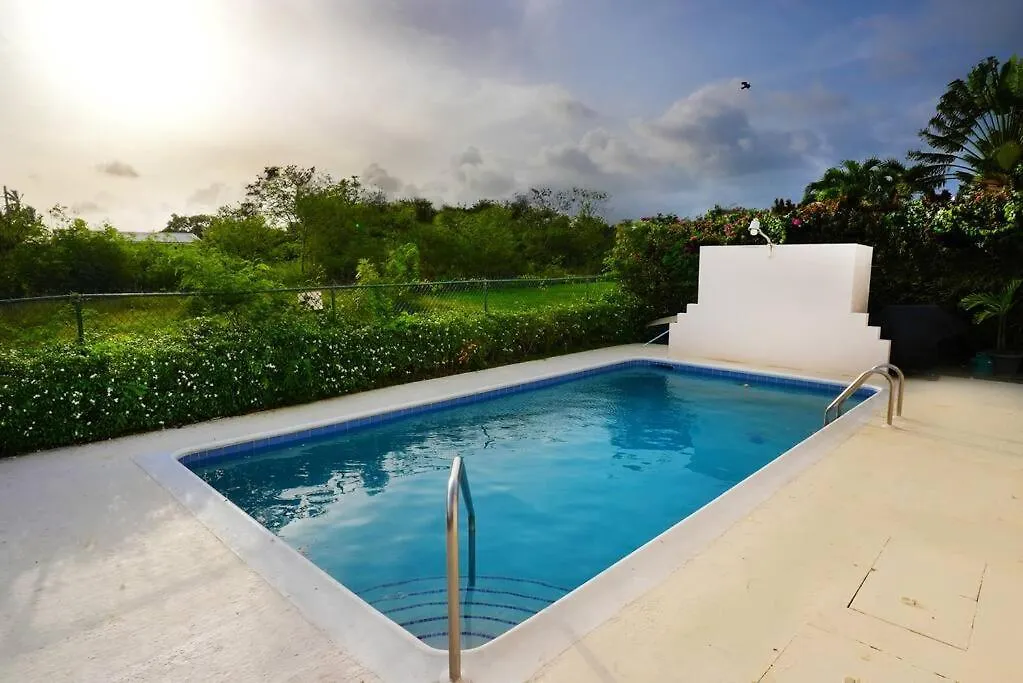 3 Bedrooms Luxurious Pool House Centrally Located Close To Everything Saint Philip