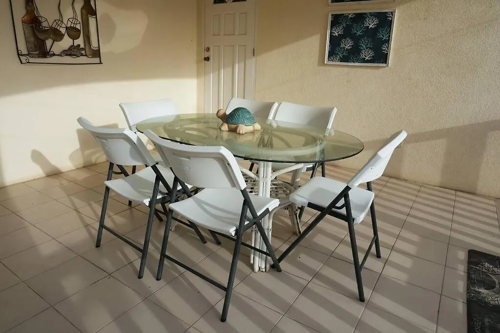 فيلة 3 Bedrooms Luxurious Pool House Centrally Located Close To Everything سانت فيليب